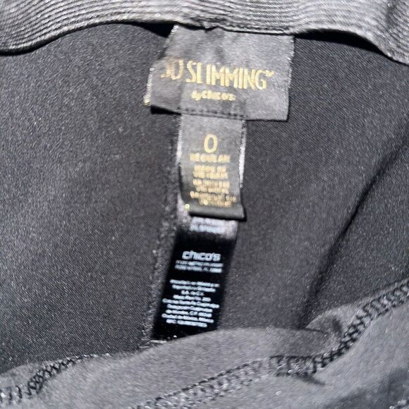 Chico’s So Slimming black everyday 0/4 stretch pull on pants - Picture 2 of 3